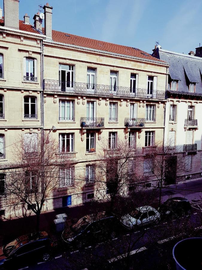 B&B Un Lit Sous Les Etoiles Nancy Exterior foto